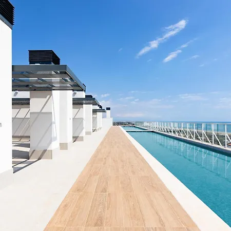 En Canet Al Mar, Junto Playa Y Con Piscina Appartement