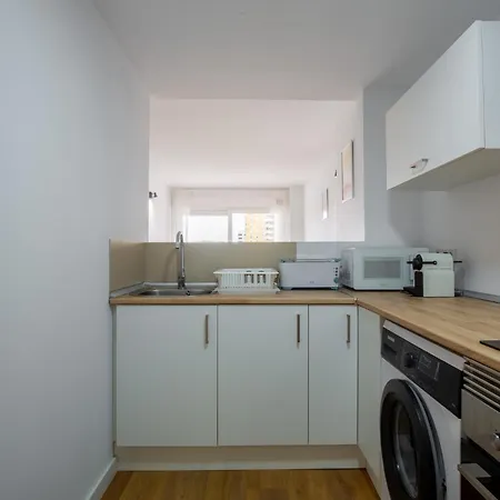 En Canet Al Mar, Junto Playa Y Con Piscina Appartement *